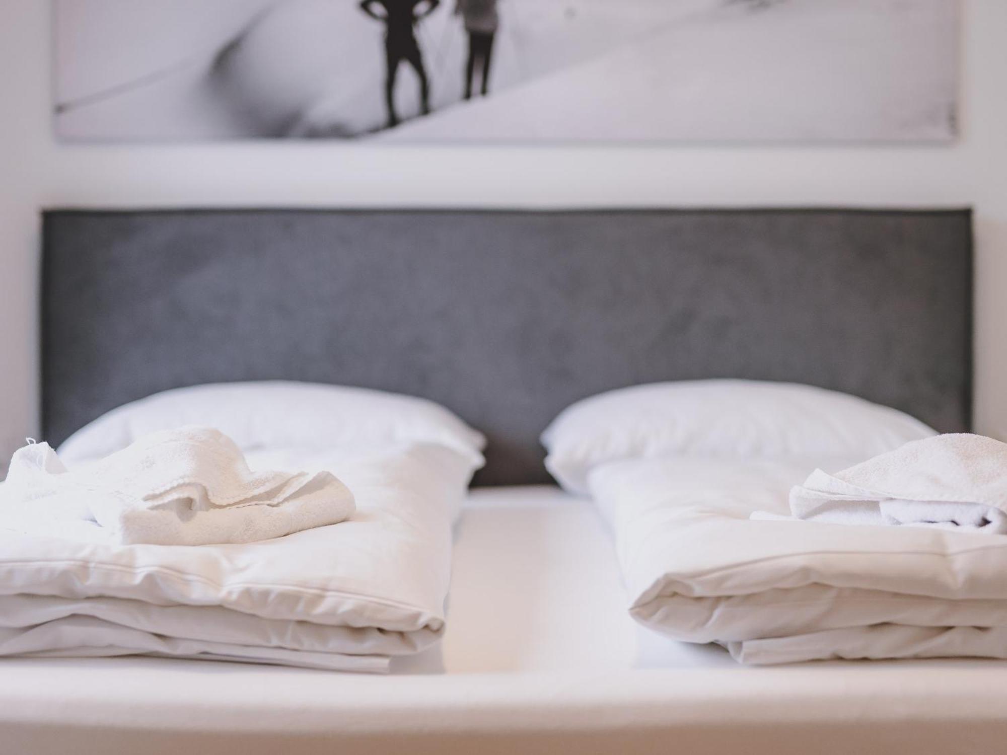 Fp Appartements By We Rent, Summercard Included Kaprun Oda fotoğraf